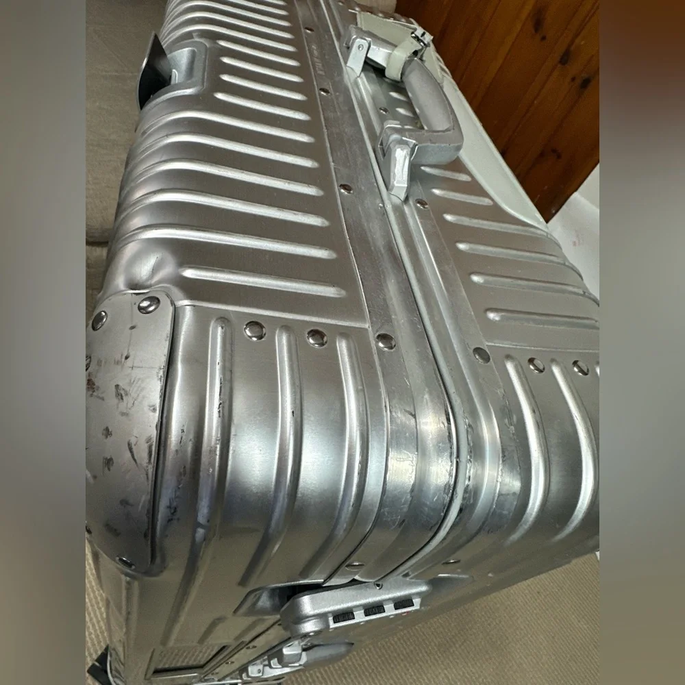 Rimowa Topas ALUMINUM 32